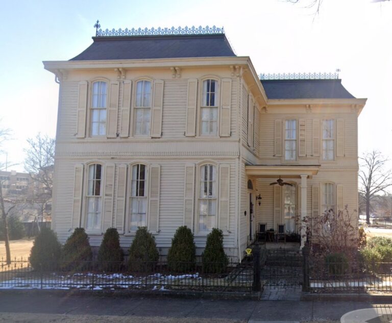 Thimbleton in Florence, Alabama